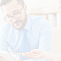 From Mass Production Chains to Creative Freedom: How UV Printers Rewrite Signage Manufacturing Rules